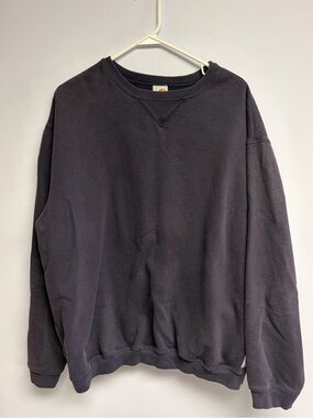 Vintage worn Men's navy Crewneck Sweatshirt